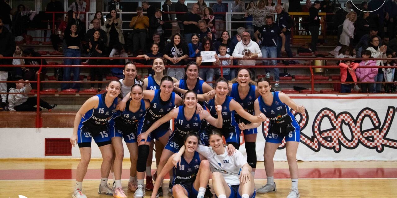 Vittoria Ecodem Alpo Basket che chiude la serie 62-68: è finale promozione contro Udine