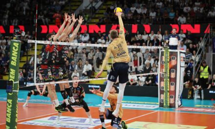 Rana Verona sfiora un’impresa da urlo. Gli scaligeri perdono solo al tiebreak contro Perugia e vengono eliminati dai playoff