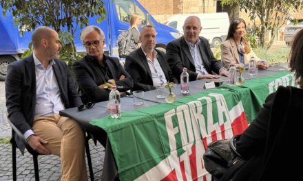 Montagna entra in Forza Italia 