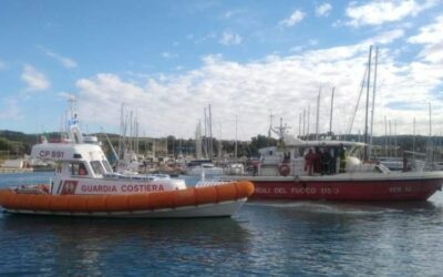 Barca rischia di affondare davanti a Lazise, la Guardia costiera salva due diportisti stranieri alla deriva