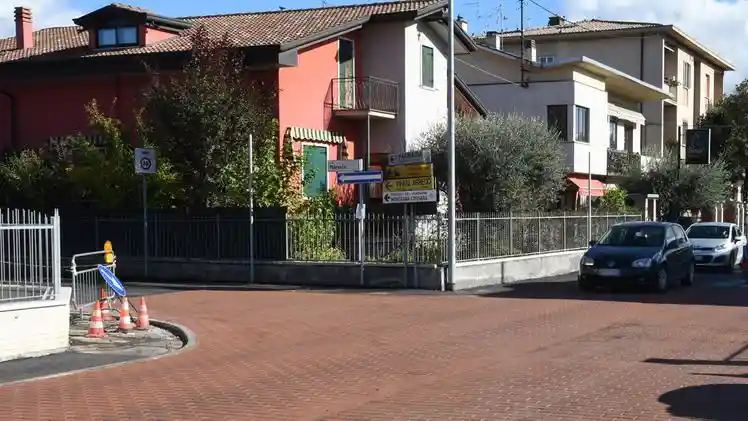 Villafranca. Martedì 8 novembre inizieranno i lavori per l’asfaltatura di via Prina. Termineranno il 23 di questo mese.