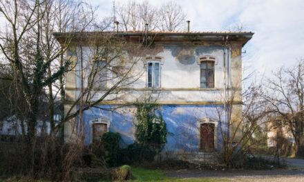 Valeggio, il Consiglio comunale revoca l’affidamento ai privati della stazione di Borghetto